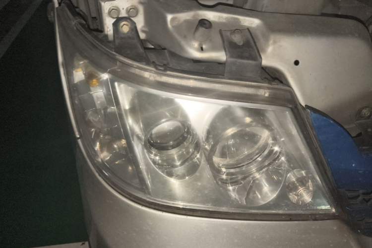 Used Karry Youyou EV 2021 Van Model SQR5037 Right Front Headlight