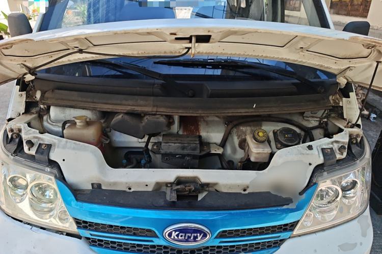 Used Karry Youyou EV 2022 SQR5037 Comfort-Style Van Engine Bay