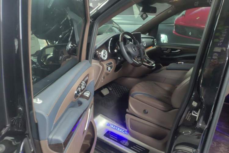 Used Karson V-Class 2017 V 260 L High-Roof Hongyun Driver Seat