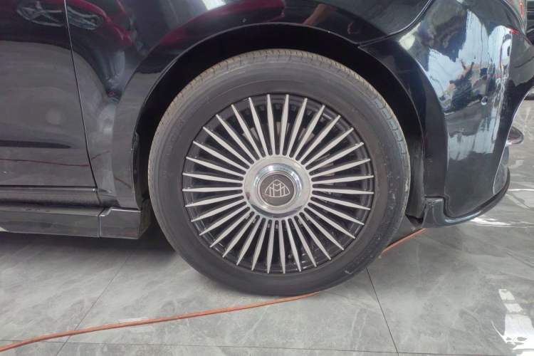Used Karson V-Class 2017 V 260 L High-Roof Hongyun Right Front Wheel Hub