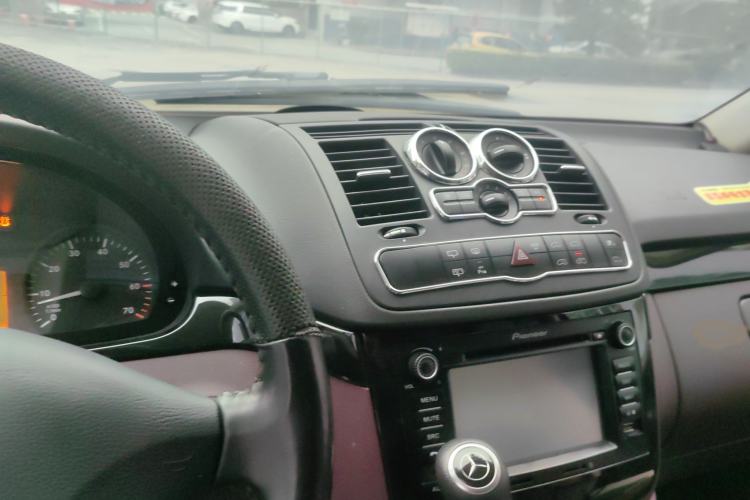 Used Karson Vito 2015 C7 3.0L Commercial Standard Model Audio And AC Panel