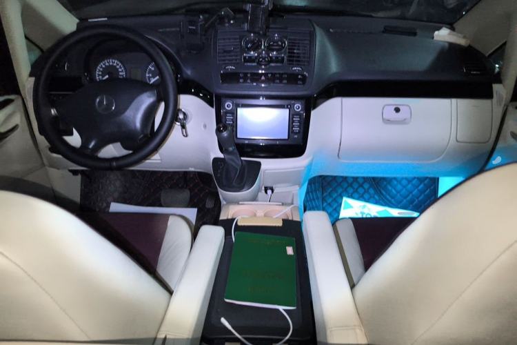 Used Karson Vito 2015 C7 3.0L Business & Luxury Model Variant C Center Console