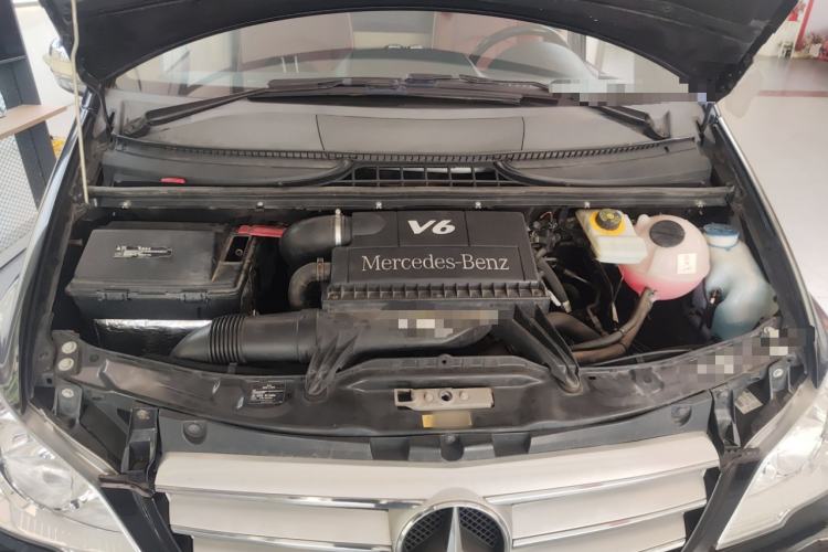 Used Karson Vito 2015 C7 3.0L Commercial Standard Model Engine Bay