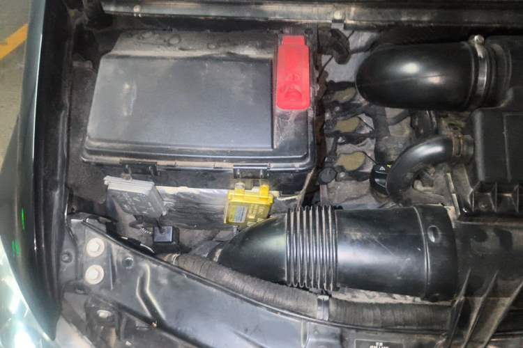 Used Karson Vito 2015 C7 3.0L Business & Luxury Model Variant C Engine Bay Right