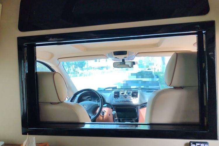 Used Karson Vito  Headliner