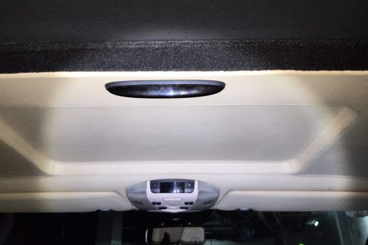 Used Karson Vito 2015 C7 3.0L Business & Luxury Model Variant C Headliner