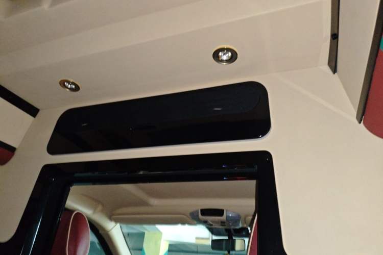 Used Karson Vito 2015 C7 3.0L Commercial Standard Model Headliner