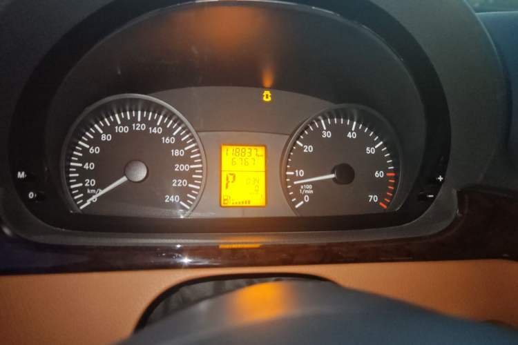 Used Karson Vito 2015 C7 3.0L Business & Luxury Class C Model Upgraded Version Instrument Cluster