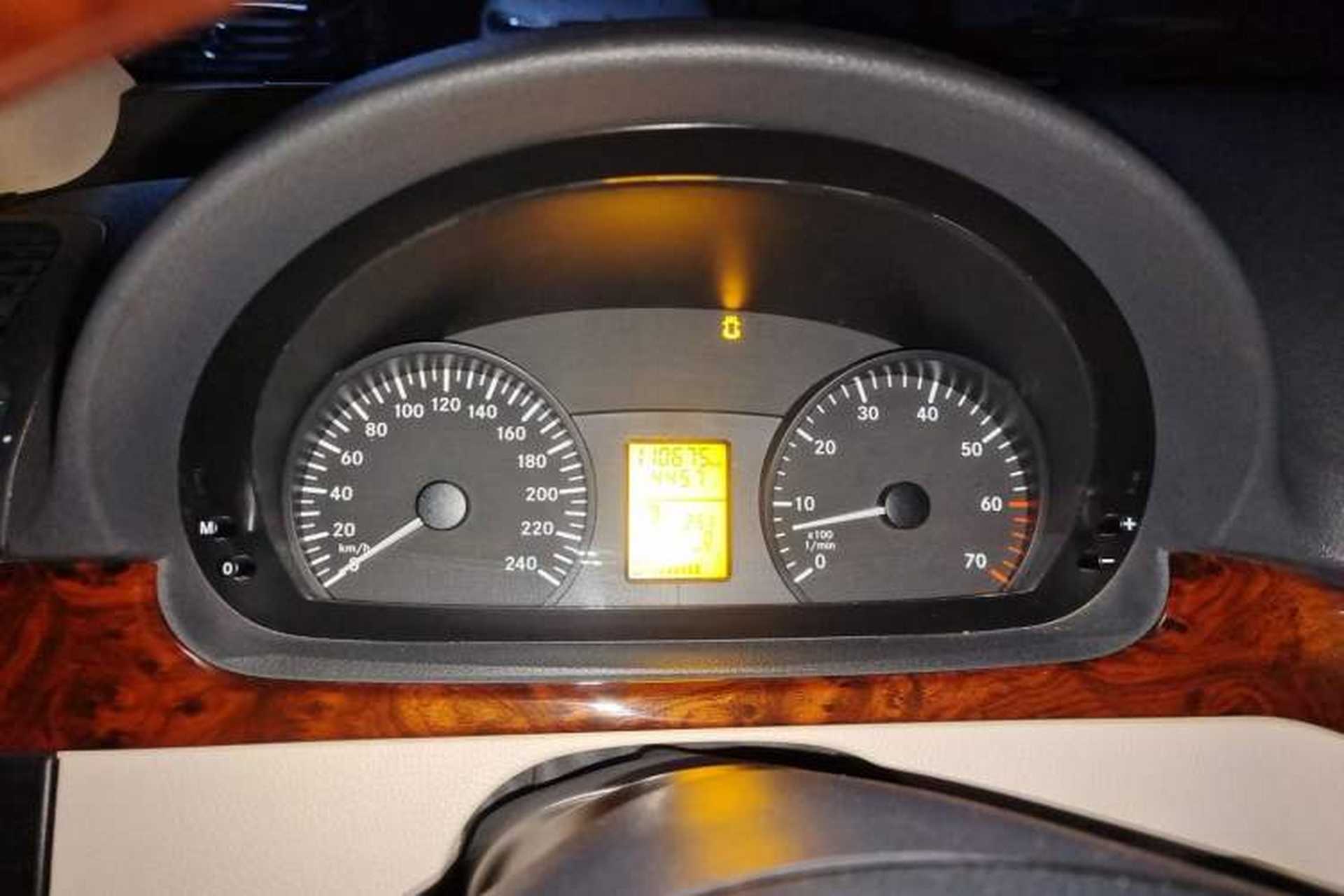 Used Karson Vito 2015 C7 3.0L Business & Luxury Model Variant C Instrument Cluster