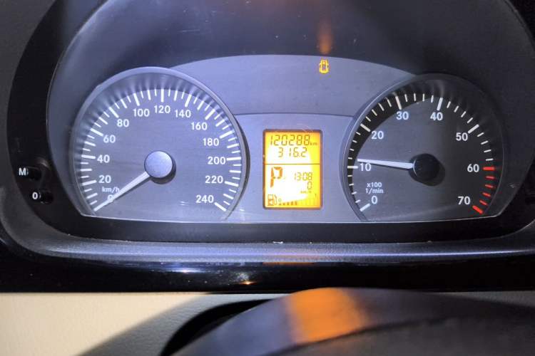 Used Karson Vito 2015 C7 3.0L Business & Luxury Model Variant C Instrument Cluster