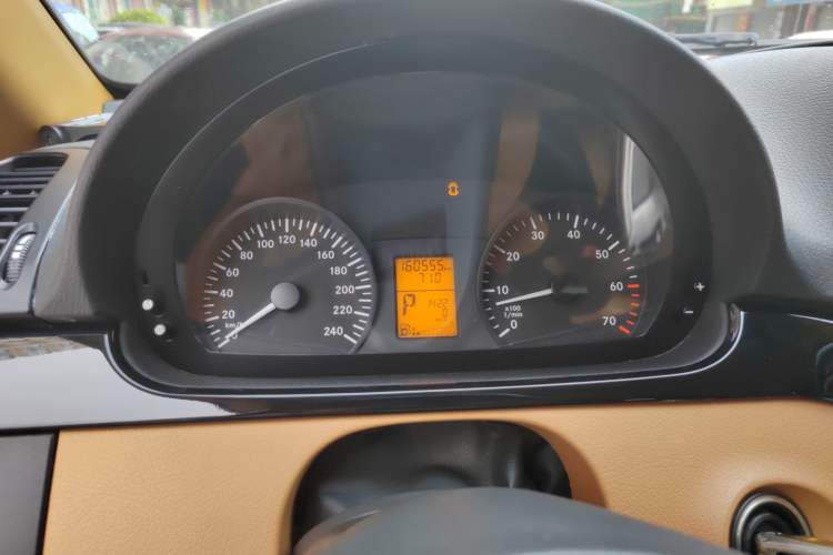 Used Karson Vito 2015 C7 3.0L Commercial Standard Model Instrument Cluster