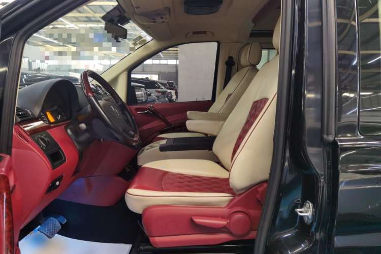 Used Karson Vito 2015 C7 3.0L Commercial Standard Model Left Front Seat