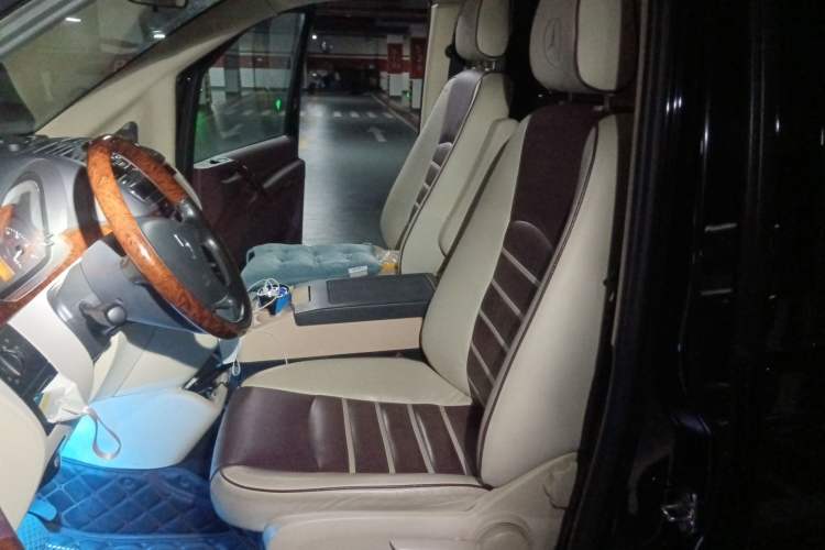 Used Karson Vito 2015 C7 3.0L Commercial Standard Model Left Front Seat