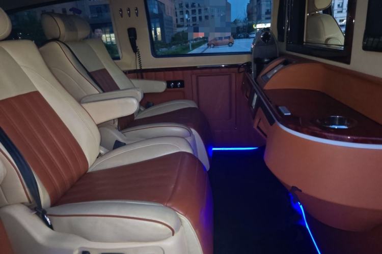 Used Karson Vito 2015 C7 3.0L Business & Luxury Class C Model Upgraded Version Left Rear Seat