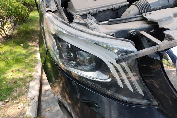 Used Karson Vito  Right Front Headlight