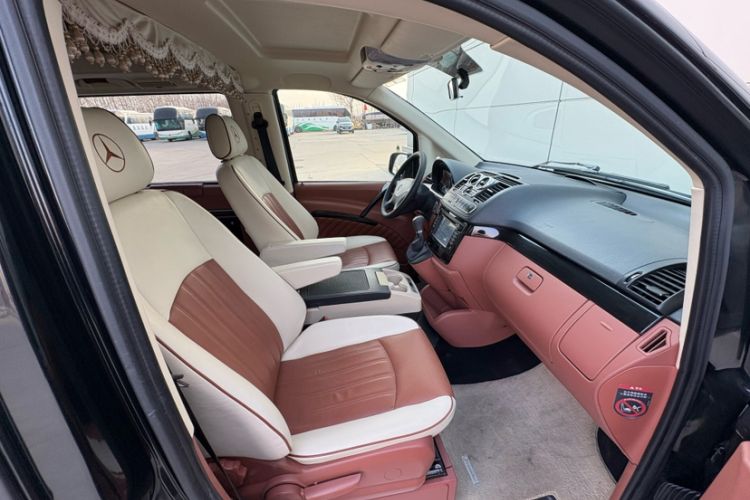 Used Karson Vito 2015 C7 3.0L Commercial Standard Model Right Front Seat