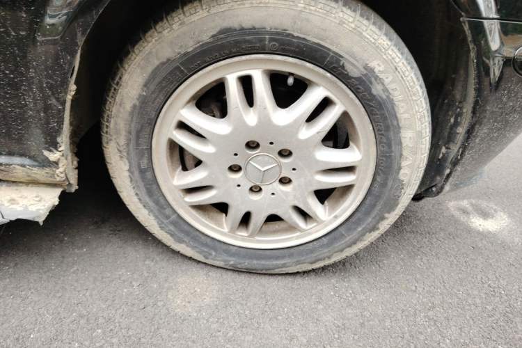 Used Karson Vito 2015 C7 3.0L Business & Luxury Model Variant C Right Front Wheel Hub