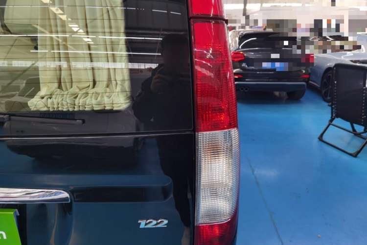 Used Karson Vito 2015 C7 3.0L Commercial Standard Model Right Rear Taillight