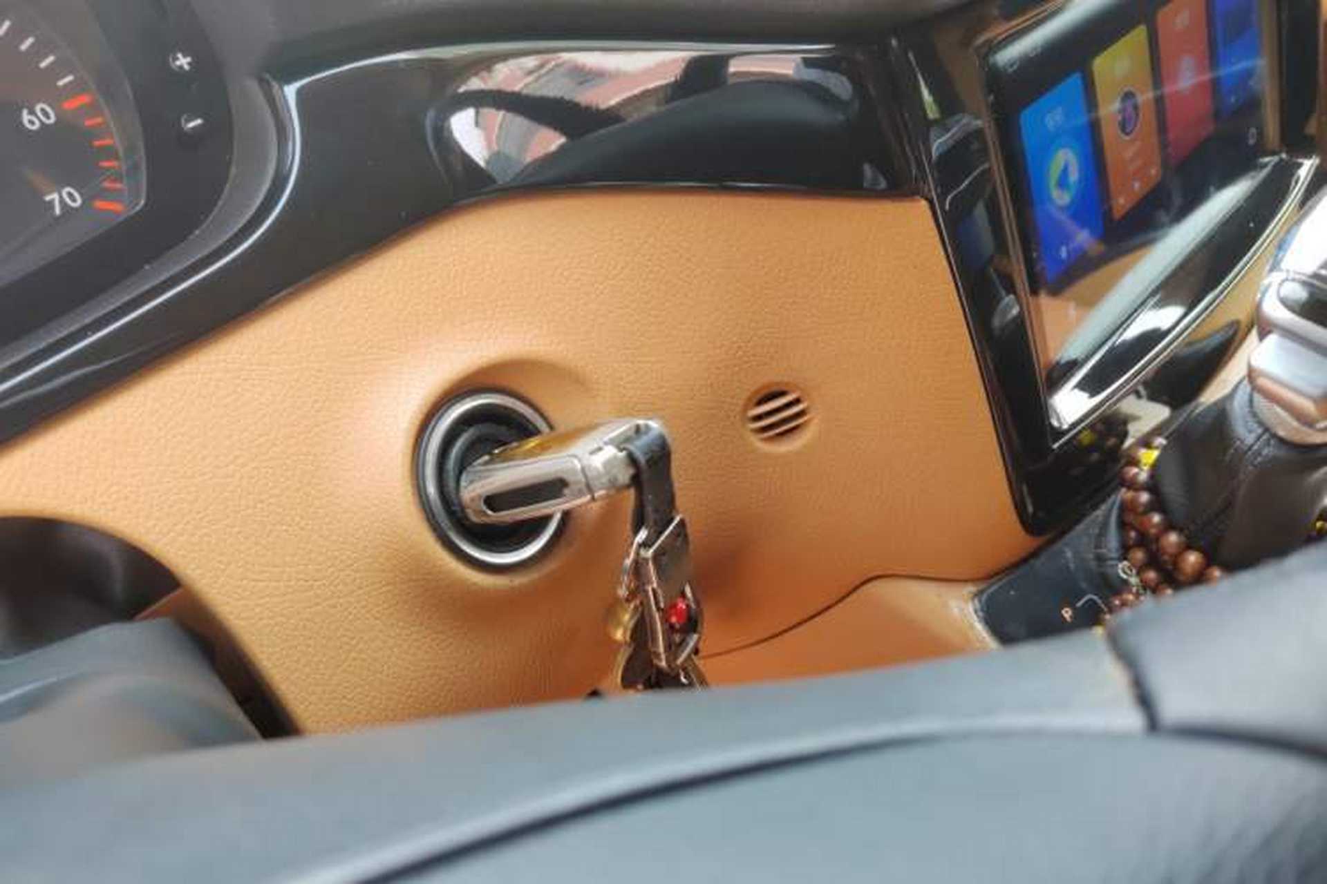 Used Karson Vito 2015 C7 3.0L Commercial Standard Model Vehicle Key