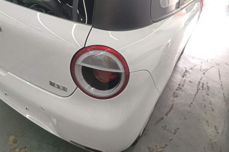 Used Kawei K1 2015 3.2T Base Version Right Rear Taillight