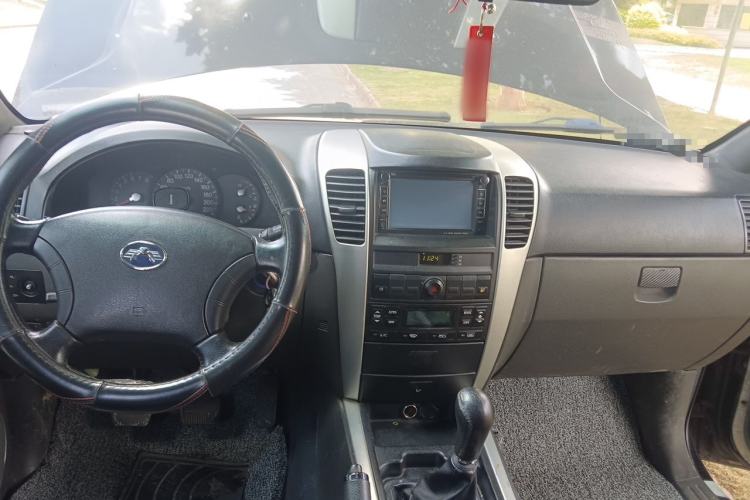 Used Kawei K1 2016 2.4L Gasoline 4WD 4G69S4N Center Console