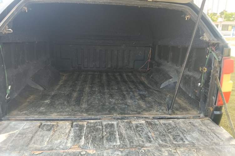 Used Kawei K1 2016 2.4L Gasoline 4WD 4G69S4N Trunk