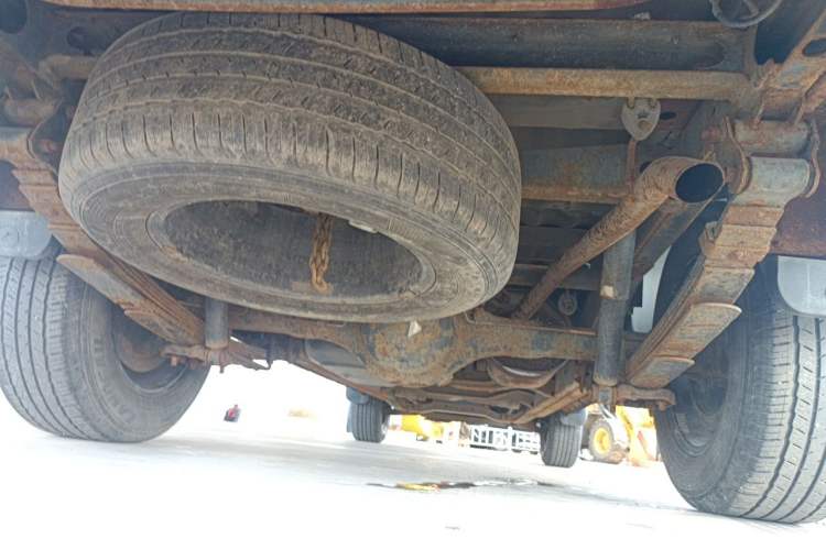 Used Kawei K1 2017 2.4L Gasoline Two-Wheel Drive 4G69S4N Chassis Rear