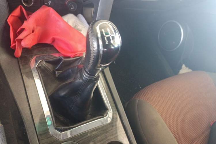 Used Kawei K1 2017 2.4L Gasoline Two-Wheel Drive 4G69S4N Gear Lever