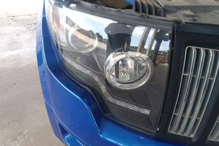 Used Kawei K1 2017 2.4L Gasoline Two-Wheel Drive 4G69S4N Right Front Headlight