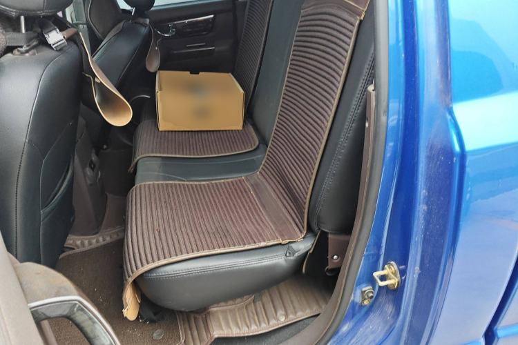 Used Kawei K150GT 2018 2.0T Gasoline Manual Two-Wheel Drive Flagship Version 4G63S4T Left Rear Seat