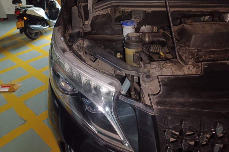 Used KEDE Diya 2022 2.0T Diya Yaoying Engine Bay Right