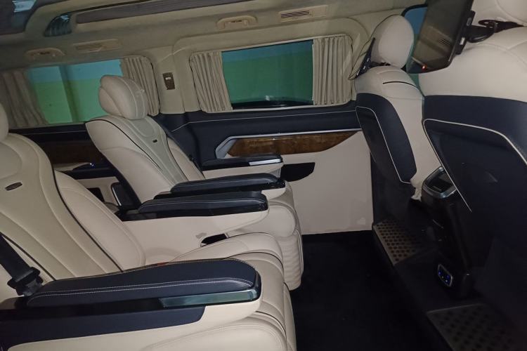 Used KEDE Diya 2022 2.0T Diya Yaoying Left Rear Seat