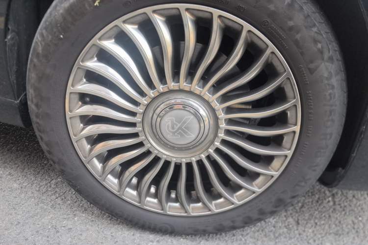Used KEDE Everest 2021 2.0T Summit M7 Right Front Wheel Hub