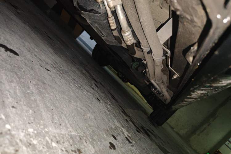 Used KEDE Everest 2025 2.0T Summit MH7 Business Edition Chassis Front Left