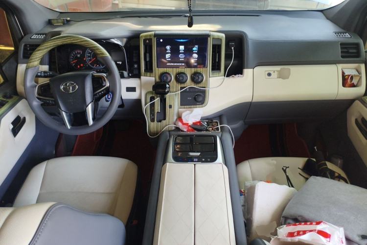 Used KEDE WALD  Center Console
