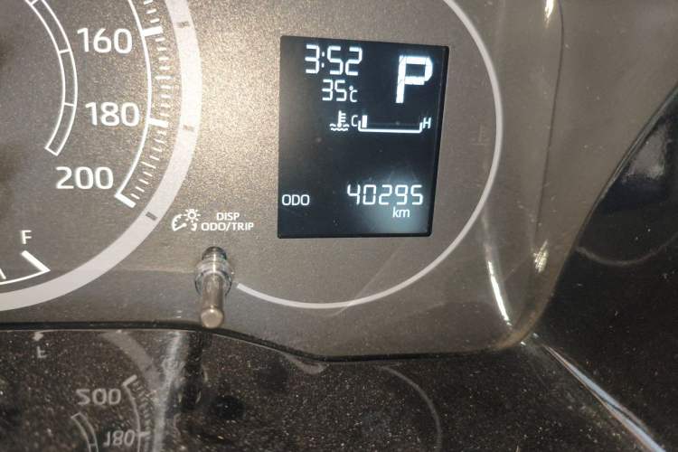 Used KEDE WALD  Odometer Close Up