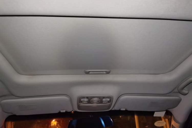 Used Kia 2007 2.0L 5-Seater Comfort Edition Headliner