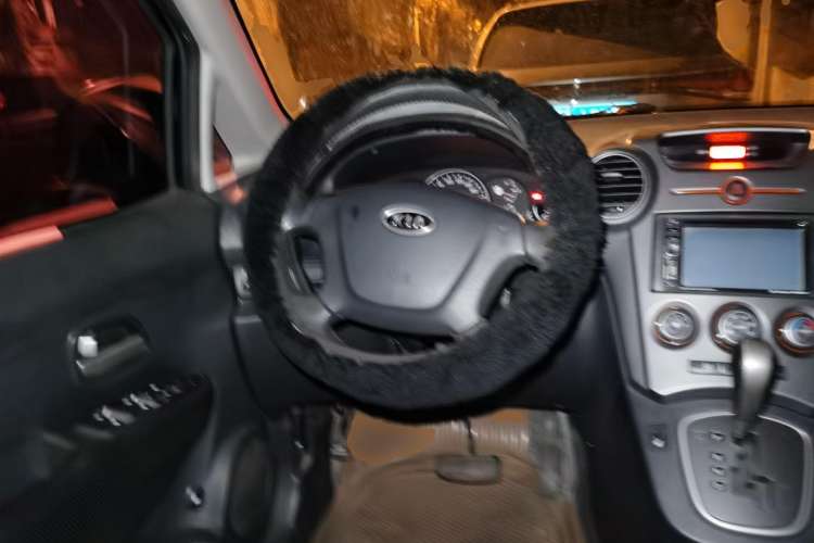 Used Kia 2007 2.0L 5-Seater Comfort Edition Steering Wheel