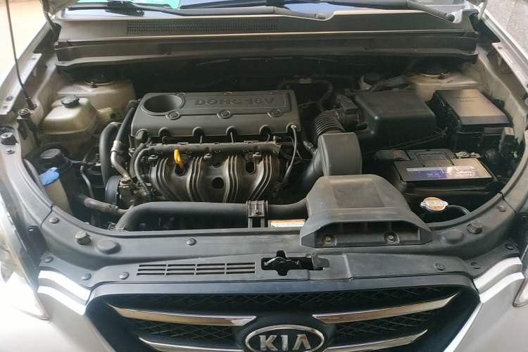 Used Kia 2007 2.0L 7-Seater Comfort Edition Engine Bay
