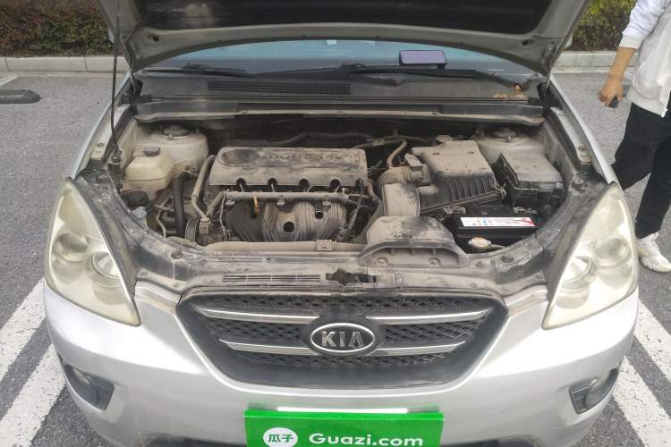 Used Kia 2007 2.0L 7-Seater Comfort Edition Engine Bay
