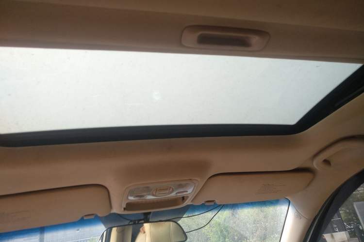 Used Kia 2007 2.0L 7-Seater Comfort Edition Headliner