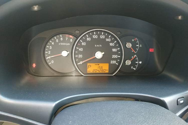 Used Kia 2007 2.0L 7-Seater Comfort Edition Instrument Cluster