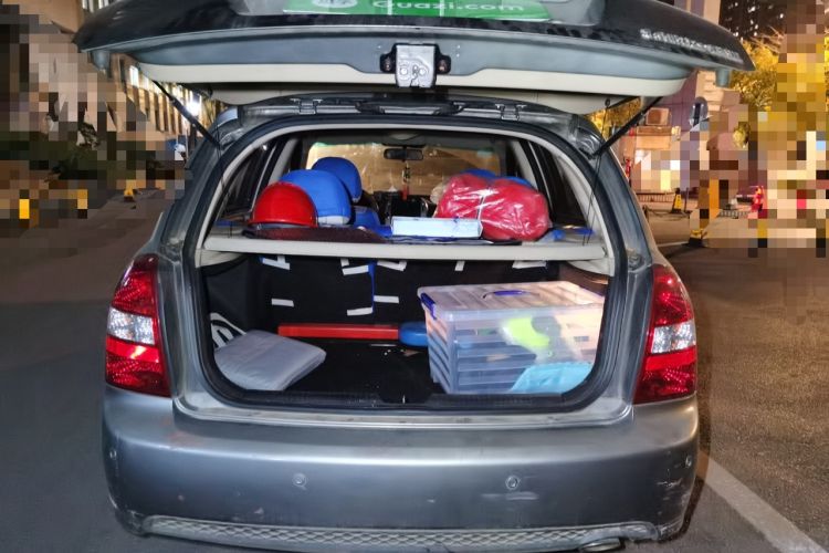 Used Kia 2008 European-style 1.6 AT GL Trunk