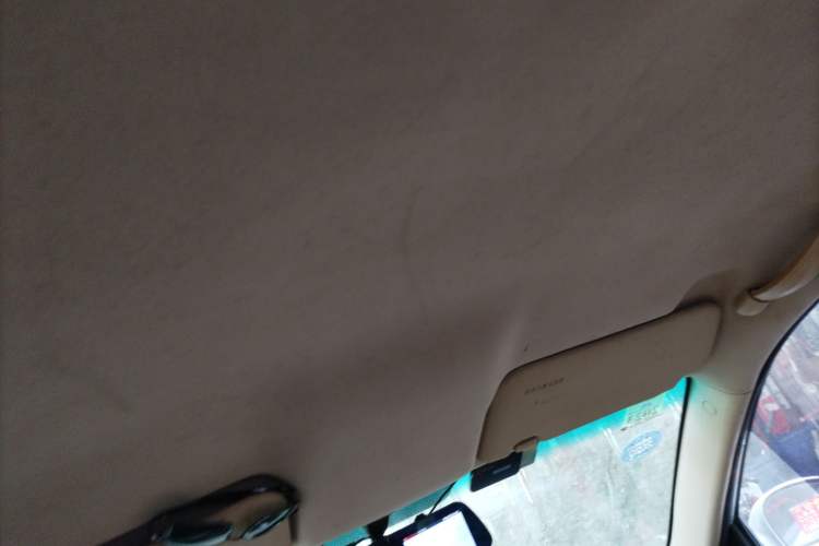 Used Kia 2008 European-style 1.6 MT GL Headliner