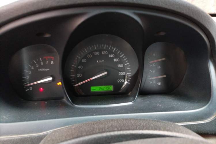 Used Kia 2008 European-style 1.6 MT GL Instrument Cluster