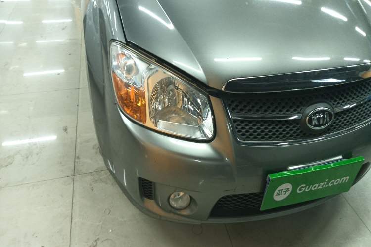 Used Kia 2008 European-style 1.6 MT GL Right Front Headlight