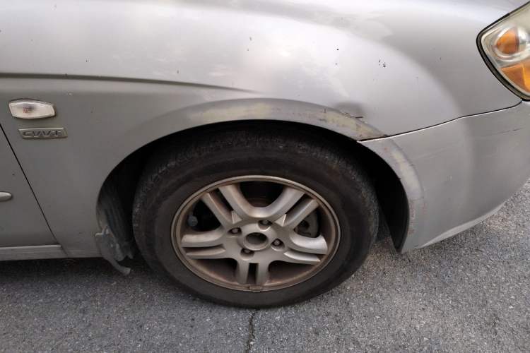 Used Kia 2008 European-style 1.6 MT GL Right Front Wheel Hub