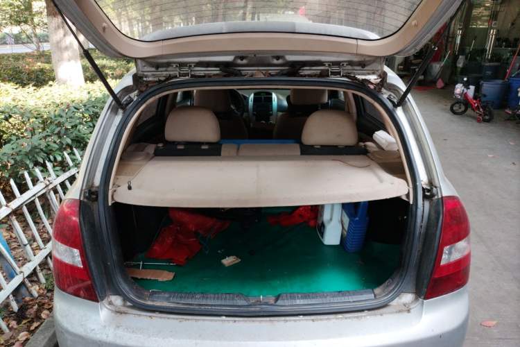 Used Kia 2008 European-style 1.6 MT GL Trunk
