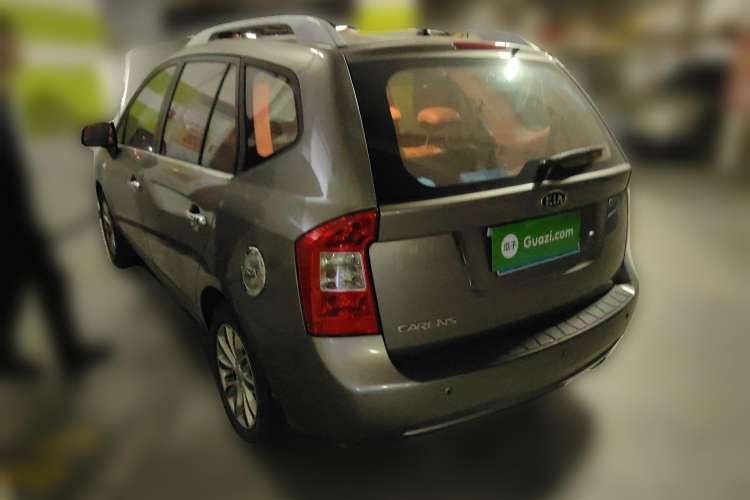 Used Kia 2011 2.0L 7-Seater Automatic Standard Edition Rear Left 45 Deg