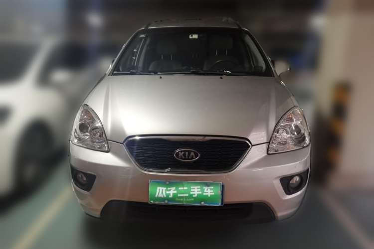 Used Kia 2011 2.0L 7-Seater Automatic Standard Edition Front